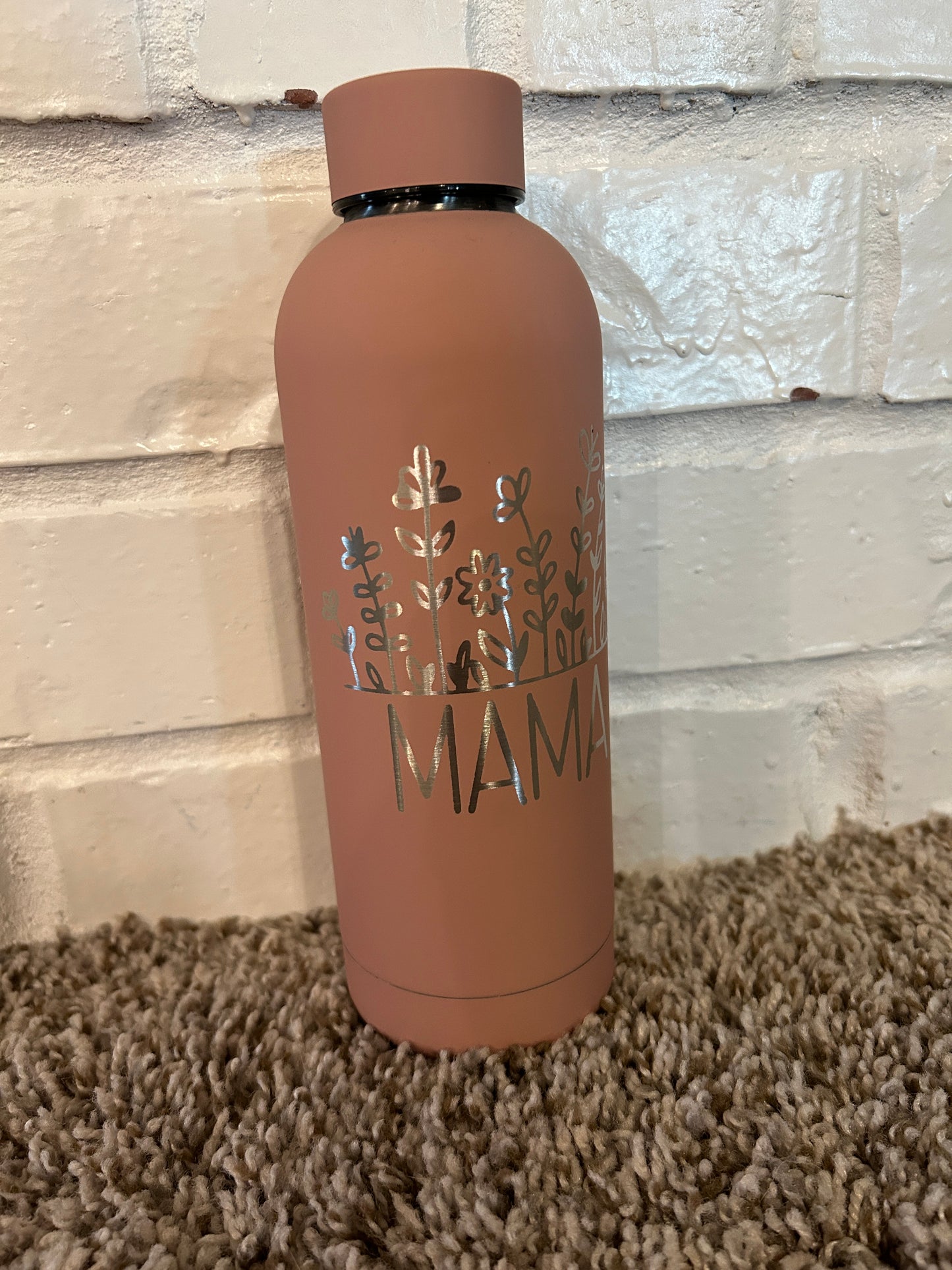 Mama engraved water bottle